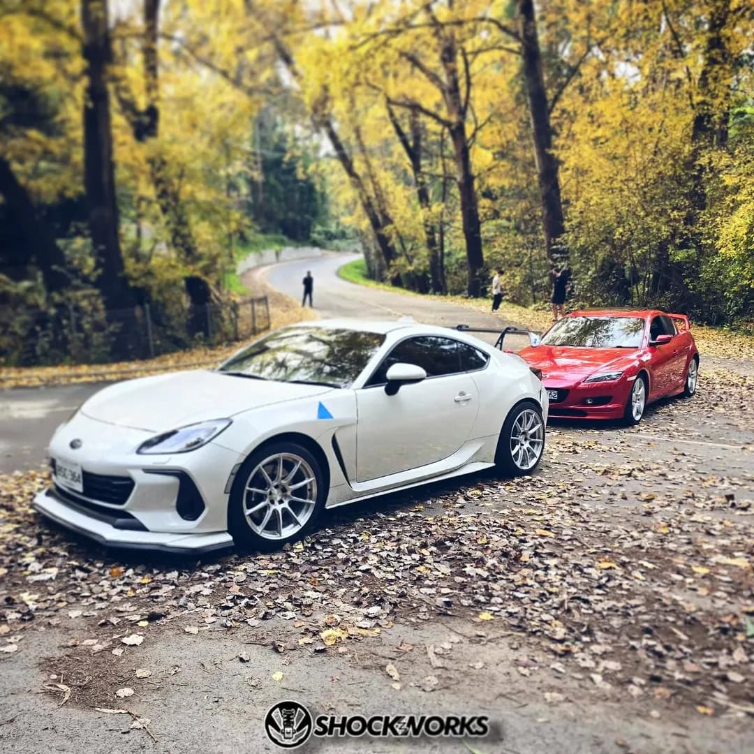 Finishing off the week with a pair of the sweetest driving FR options Japan has ever gifted us.